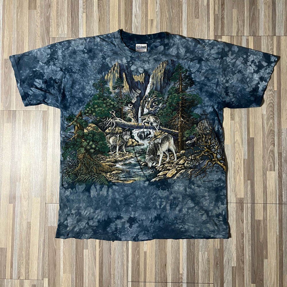 Vintage 90s 1997 Colorado Habitat Tie Dye Wolves AOP Distressed T-shirt Blue XL